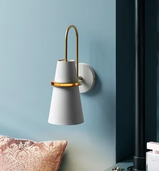 Nowy skandynawski kinkiet nocne E27 LED lampa nowoczesna sypialnia salon ścieżka schody proste żelazny pas Led kinkiet
