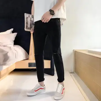 Hurtownia 2020 moda casual nastolatki męskie przycięte dżinsy koreański trend słowo kolano otwór spodnie slim casual Harlan nogi spodnie