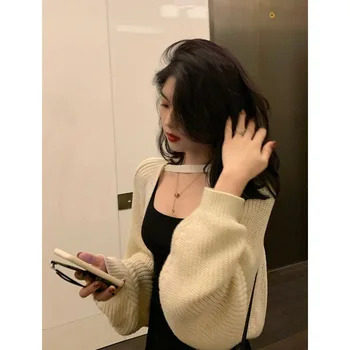Kpop koreańskiej gwiazdy jesień nowy Dziki temperament dzianiny czarny sweter moda Uliczna moda sweter sweter z długim rękawem
