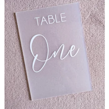 Akrylowy znak pokoju, stołu z drewnianą podstawą ślubne tablice matowe numery stołów spersonalizowane niepowtarzalny wystrój imprezy